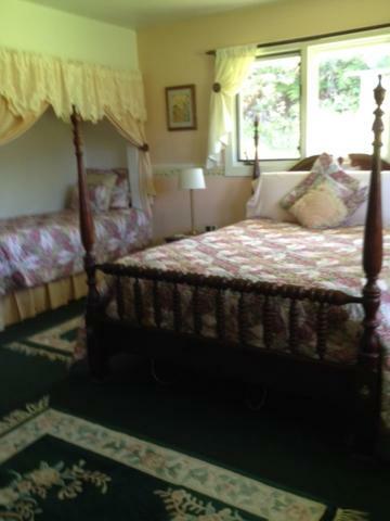 וולקנו At The End Of The Road Bed And Breakfast מראה חיצוני תמונה